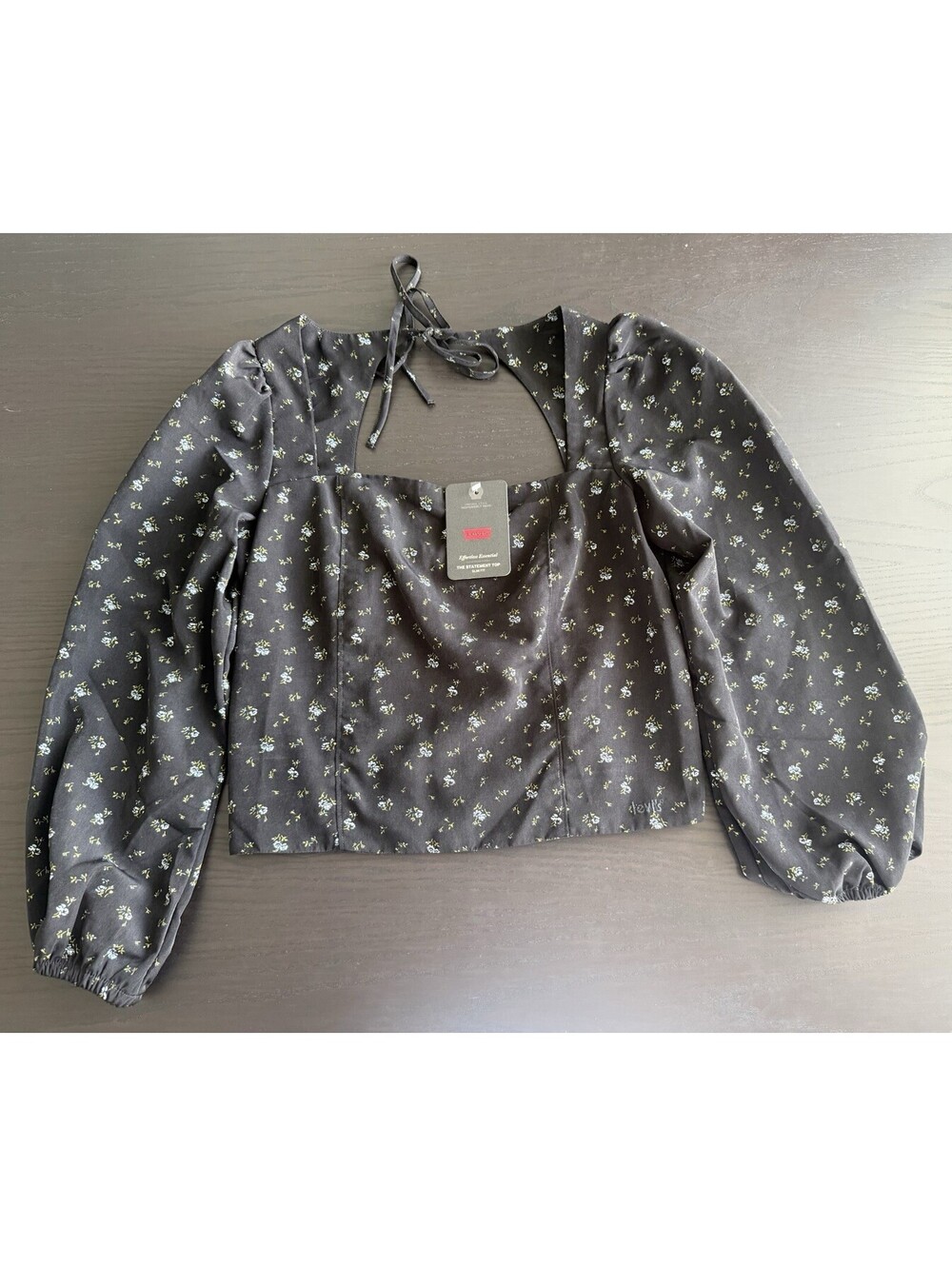 Levis Women’s Finn Floral Blouse Sz Small Long Sleeve Open Tie Back Square Neck